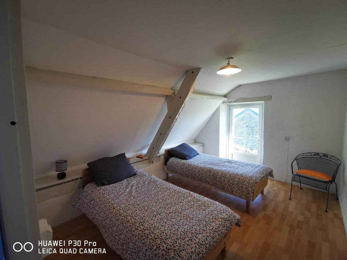 Jolie Longere Dans Un Hameau De Bubry 빌라 외부 사진